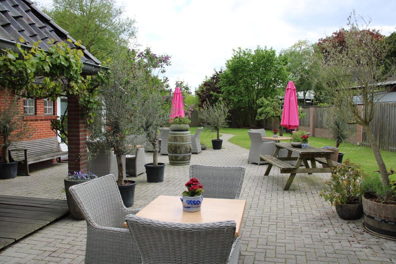 Hotel B&B Hoeve De Vredenhof Зудларен Екстериор снимка